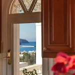 Eleni's Seaview House