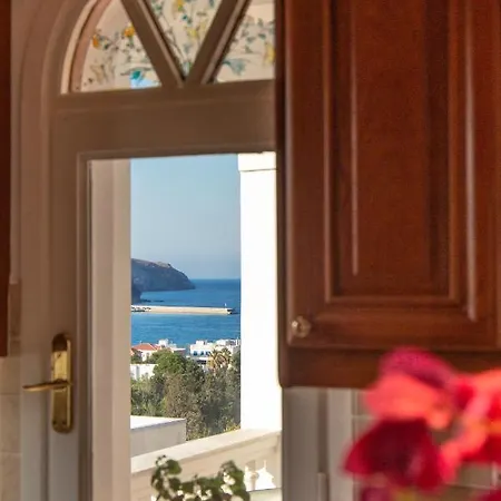 Eleni's Seaview House