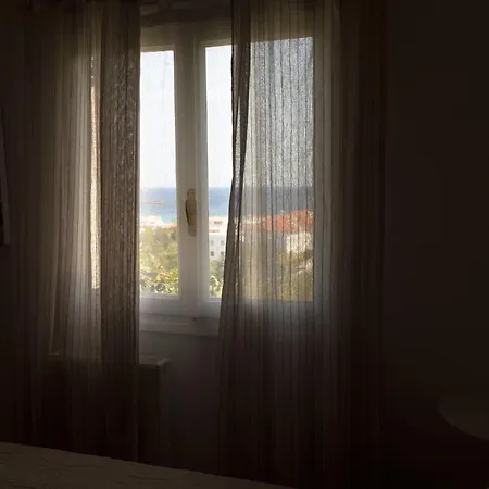 Eleni's Seaview House Andros Town